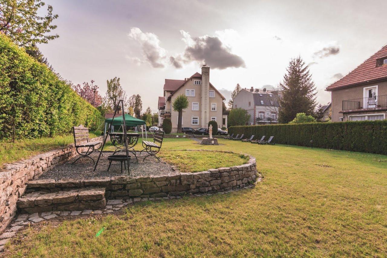 Villa Venus Kudowa-Zdrój Buitenkant foto
