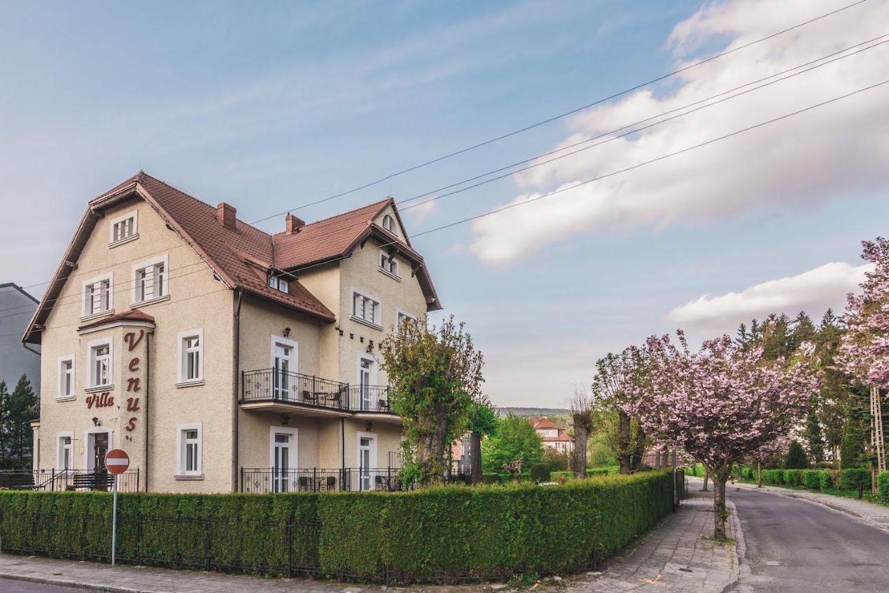 Villa Venus Kudowa-Zdrój Buitenkant foto