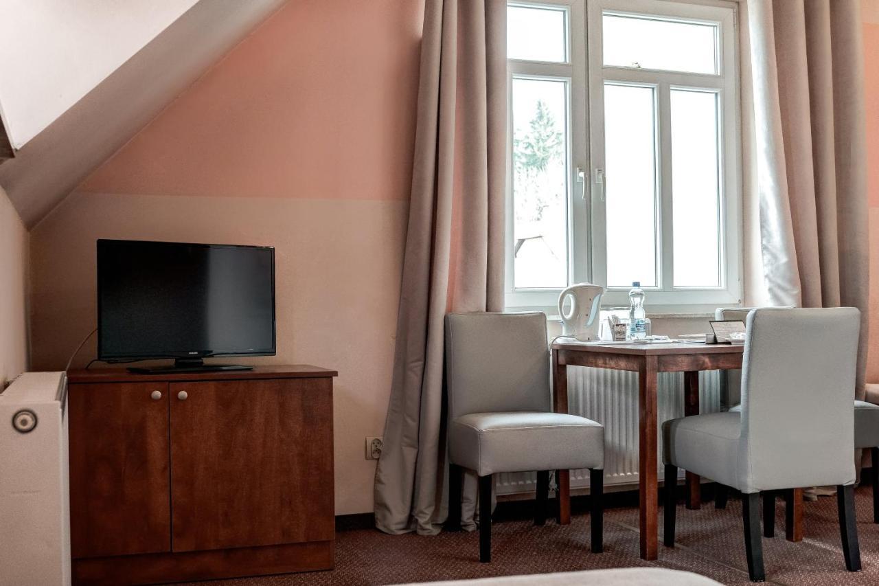 Villa Venus Kudowa-Zdrój Buitenkant foto